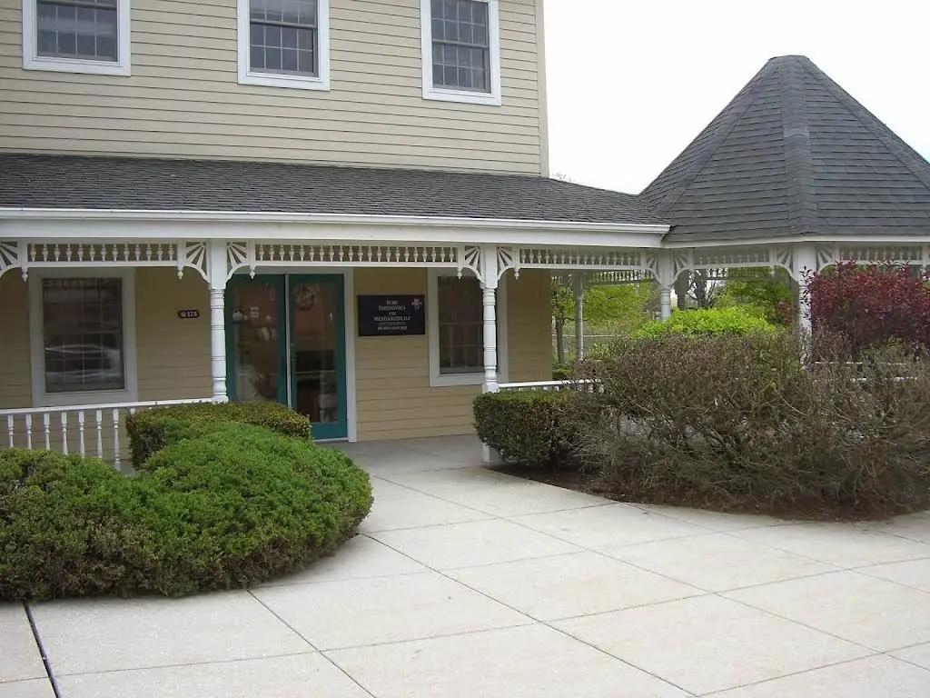 Blair Endodontics and Microsurgery - Professional dental clinic exterior with modern facilities