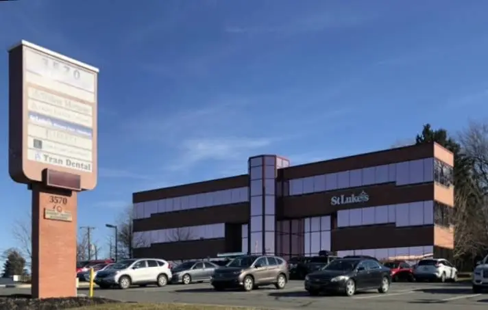 Tran Dental LLC: Cuong B. Tran, DMD - Professional dental clinic exterior with modern facilities
