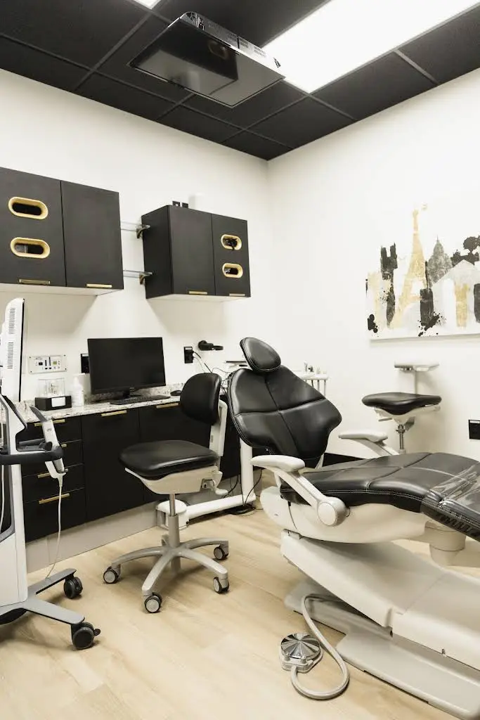 Bellissima Dental Boutique - Professional dental clinic exterior with modern facilities
