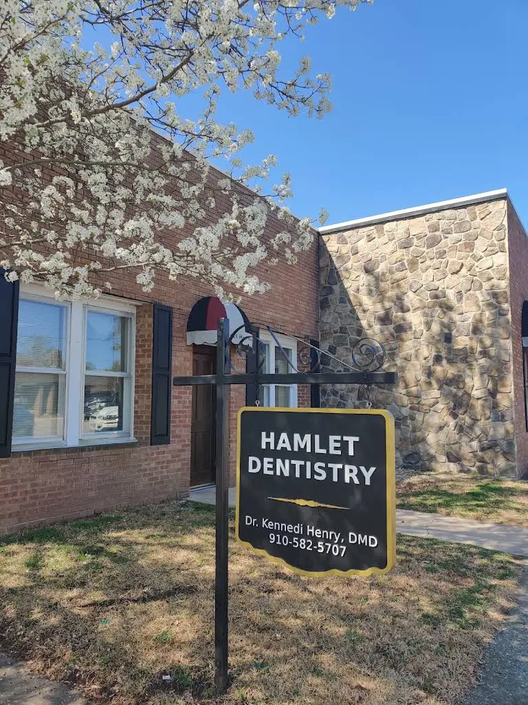 Hamlet Dentistry - Professional dental clinic exterior with modern facilities