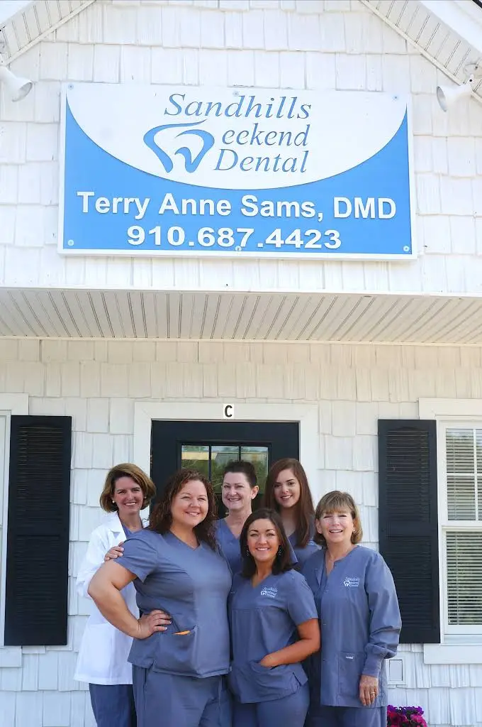 Sandhills Weekend Dental - Professional dental clinic exterior with modern facilities