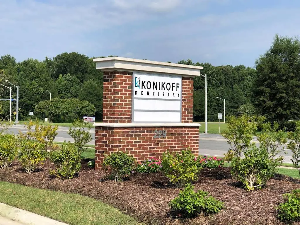 Konikoff Dental Associates Edinburgh - Professional dental clinic exterior with modern facilities