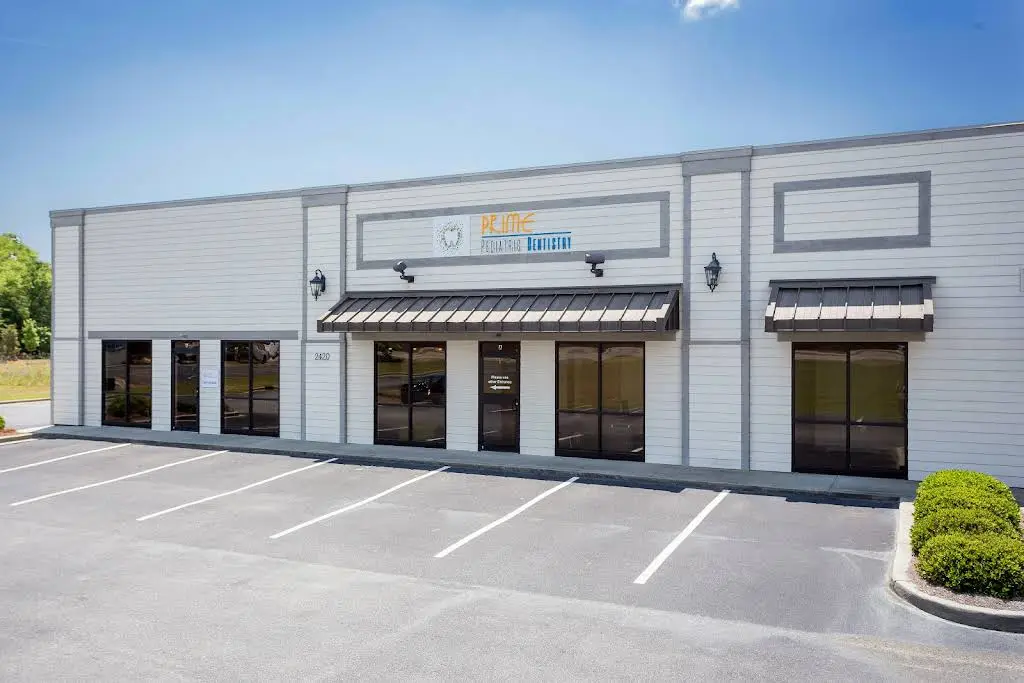 Prime Pediatric Dentistry - Professional dental clinic exterior with modern facilities