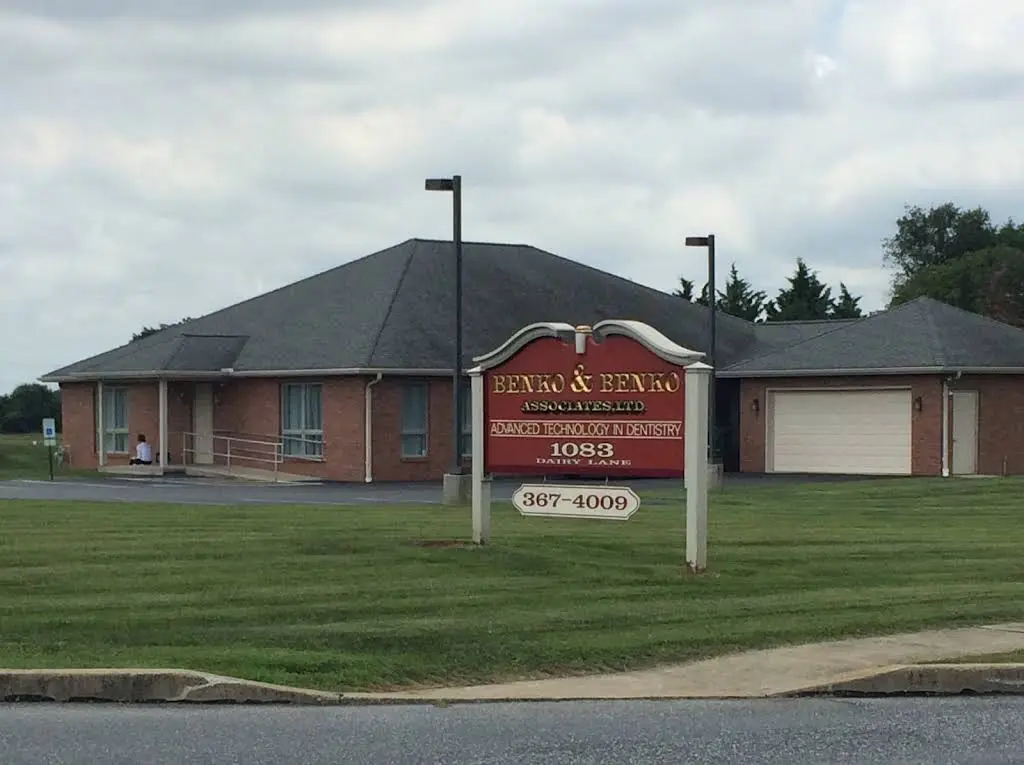 Benko & Benko Associates - Professional dental clinic exterior with modern facilities