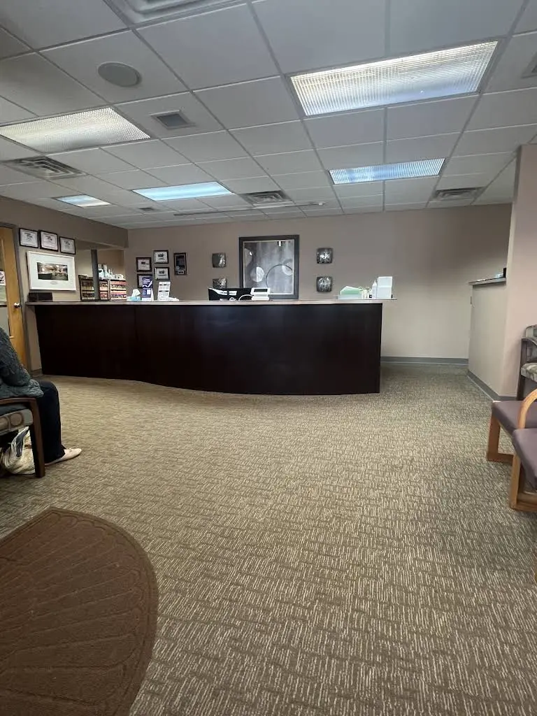 Dr. Loren J. Grossman, Dr. Steven Hippeli & Dr. Dan Ritz - Kingston PA Dentists - Professional dental clinic exterior with modern facilities