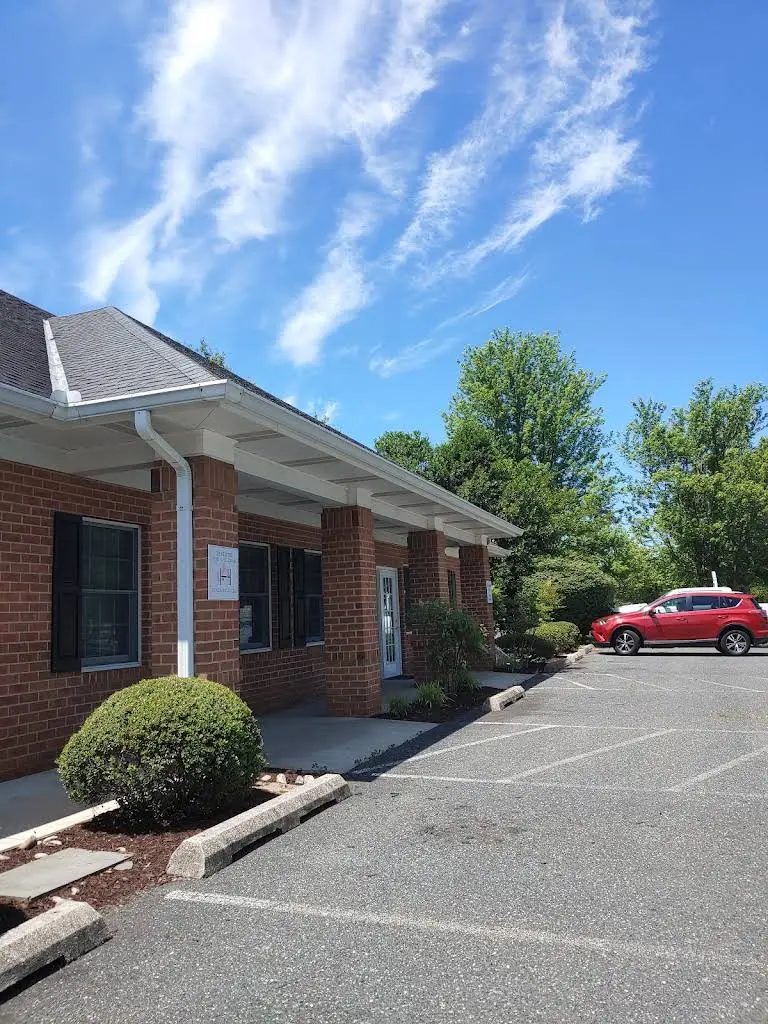 MidShore Pediatric Dentistry - Professional dental clinic exterior with modern facilities