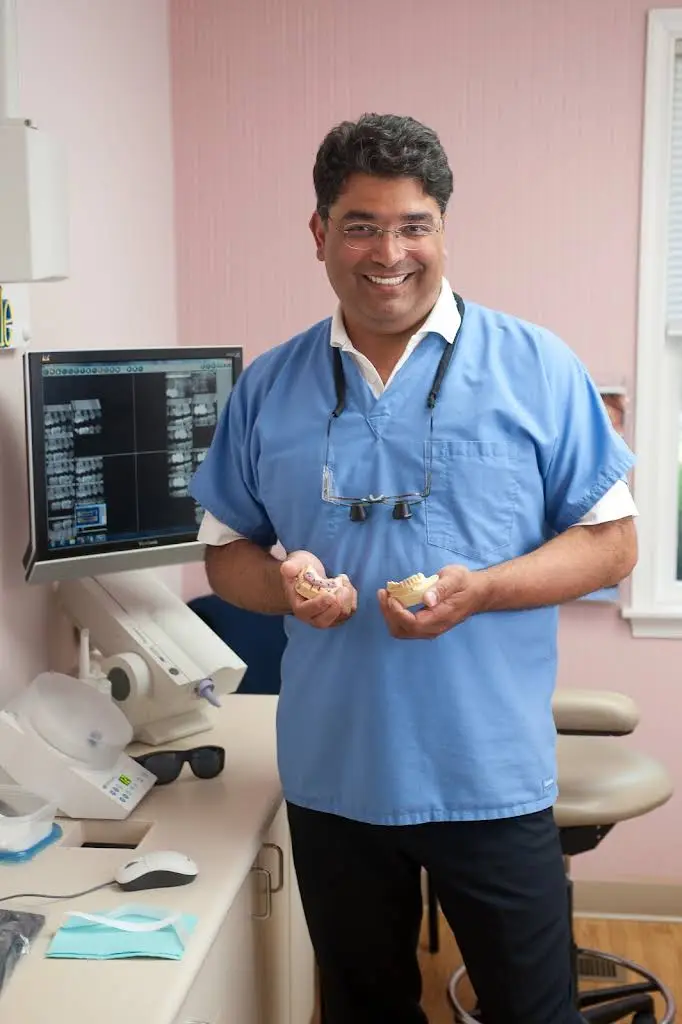 Ali Soulati, DDS, LLC - Professional dental clinic exterior with modern facilities