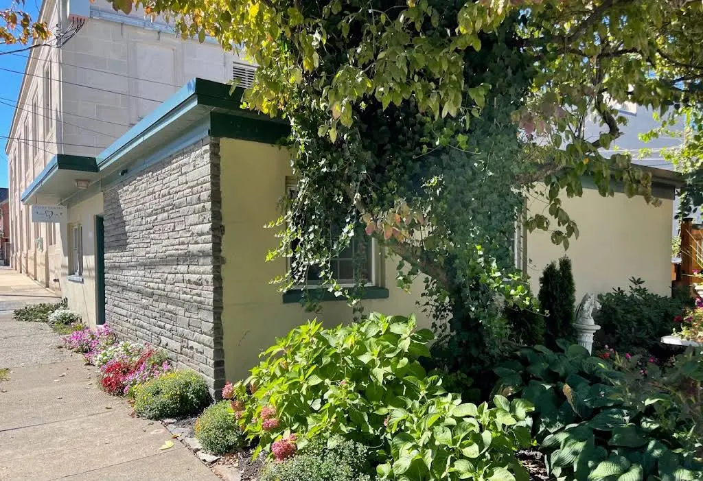 Stroud Oral & Facial Surgery - Professional dental clinic exterior with modern facilities