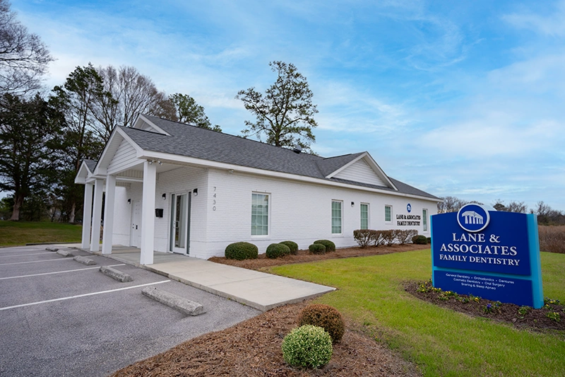 Lane & Associates Family Dentistry - Richlands - Professional dental clinic exterior with modern facilities