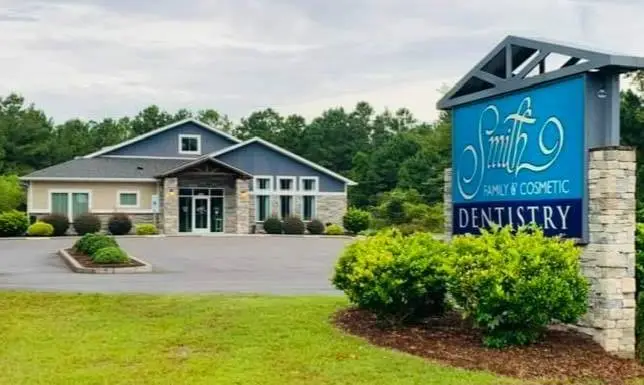 Smith Family and Cosmetic Dentistry - Professional dental clinic exterior with modern facilities