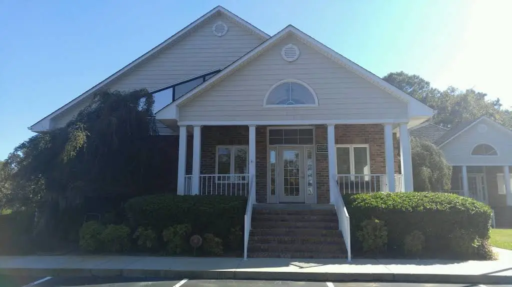 Murrells Inlet Dentistry - Professional dental clinic exterior with modern facilities