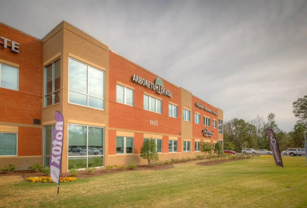 Arboretum Dental - Professional dental clinic exterior with modern facilities