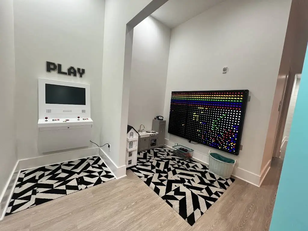 Flossy Pediatric Dentistry