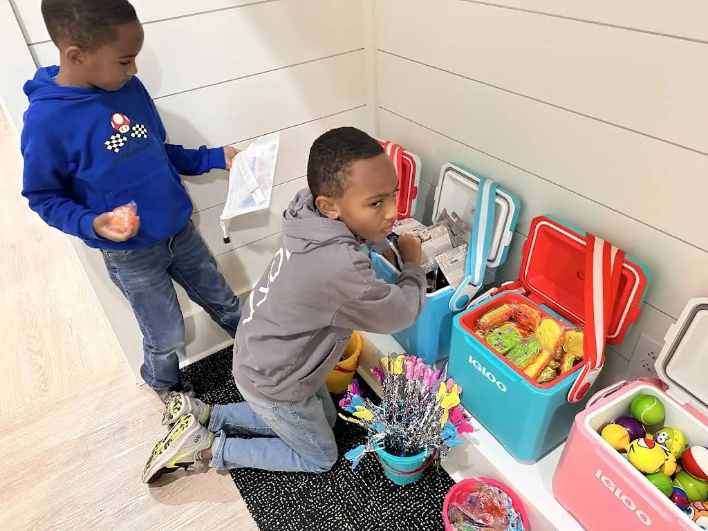 Flossy Pediatric Dentistry