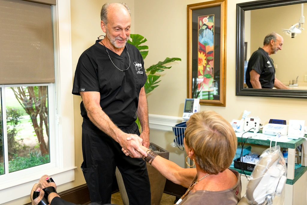 Nimmich Endodontics - Professional dental clinic exterior with modern facilities