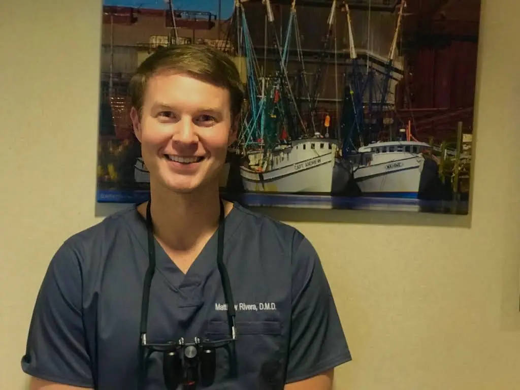 Murrells Inlet Dental Group - Professional dental clinic exterior with modern facilities