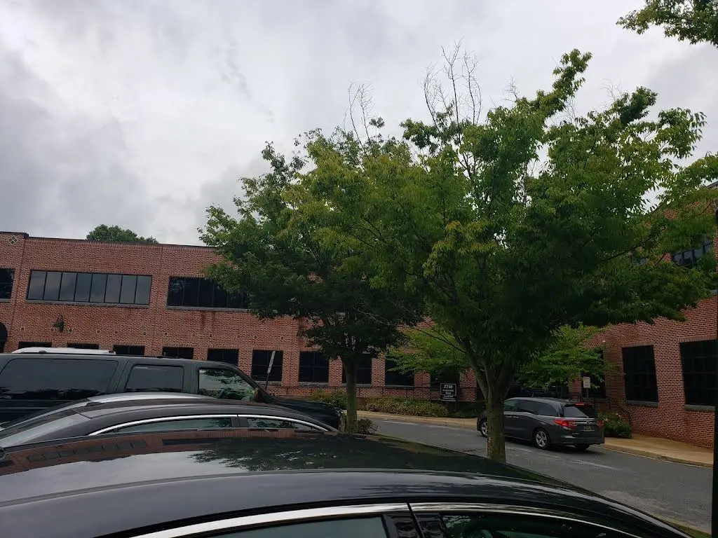Penna Orthodontics - Professional dental clinic exterior with modern facilities