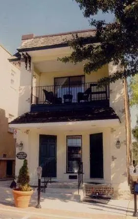 Ritz Smiles of Wayne - Professional dental clinic exterior with modern facilities