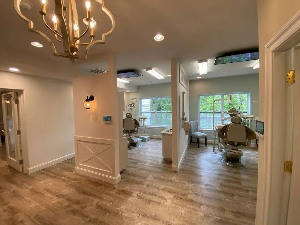 Avalon Dental of Newport - Professional dental clinic exterior with modern facilities