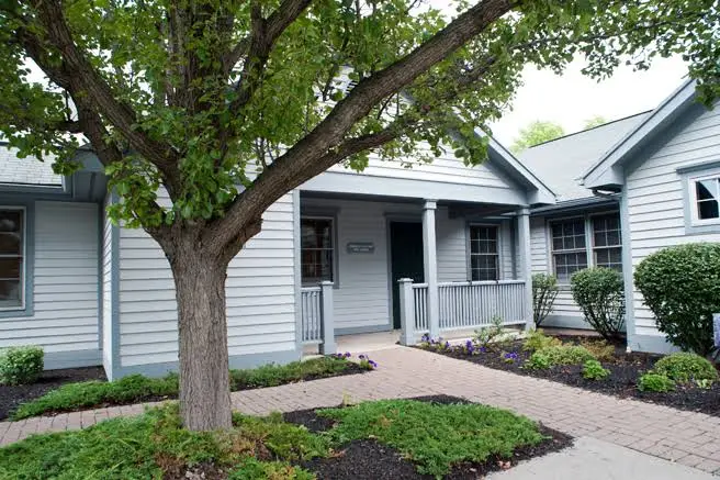 Walter J Deck, DMD PC - Professional dental clinic exterior with modern facilities