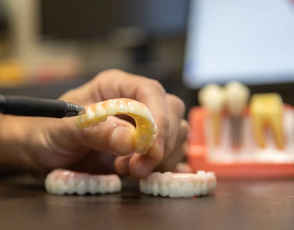 The Dental Implant Center