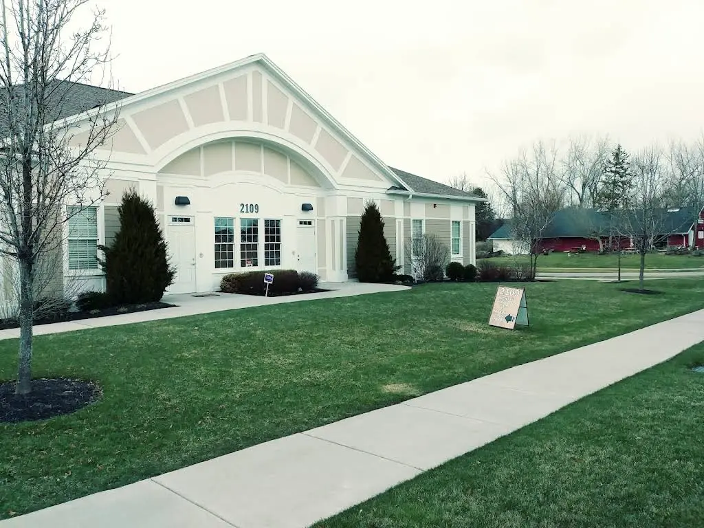 Susan Spoto, DDS - Professional dental clinic exterior with modern facilities