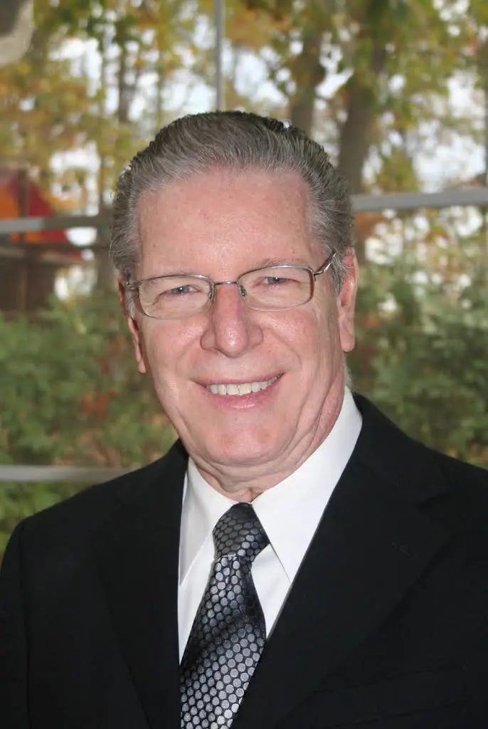 Voorhees Family Dentistry: Joseph L Perno, DDS