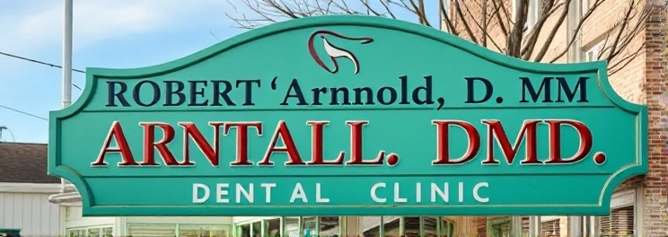 Robert D Arnold, DMD - Professional dental clinic exterior with modern facilities