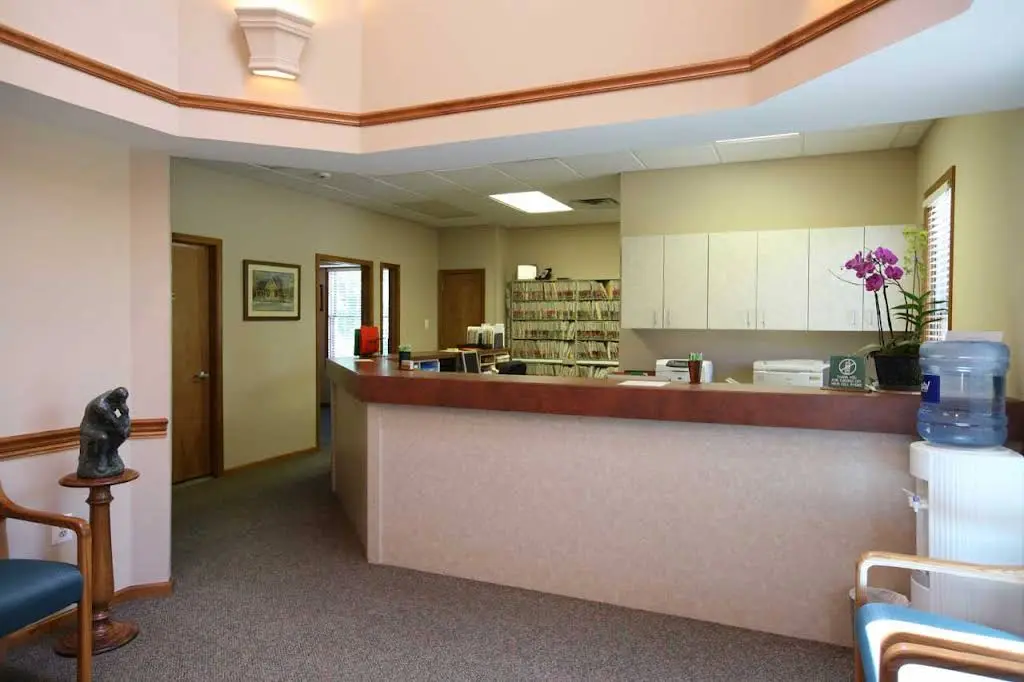 Floral Vale Periodontics and Implants, P.C. - Professional dental clinic exterior with modern facilities