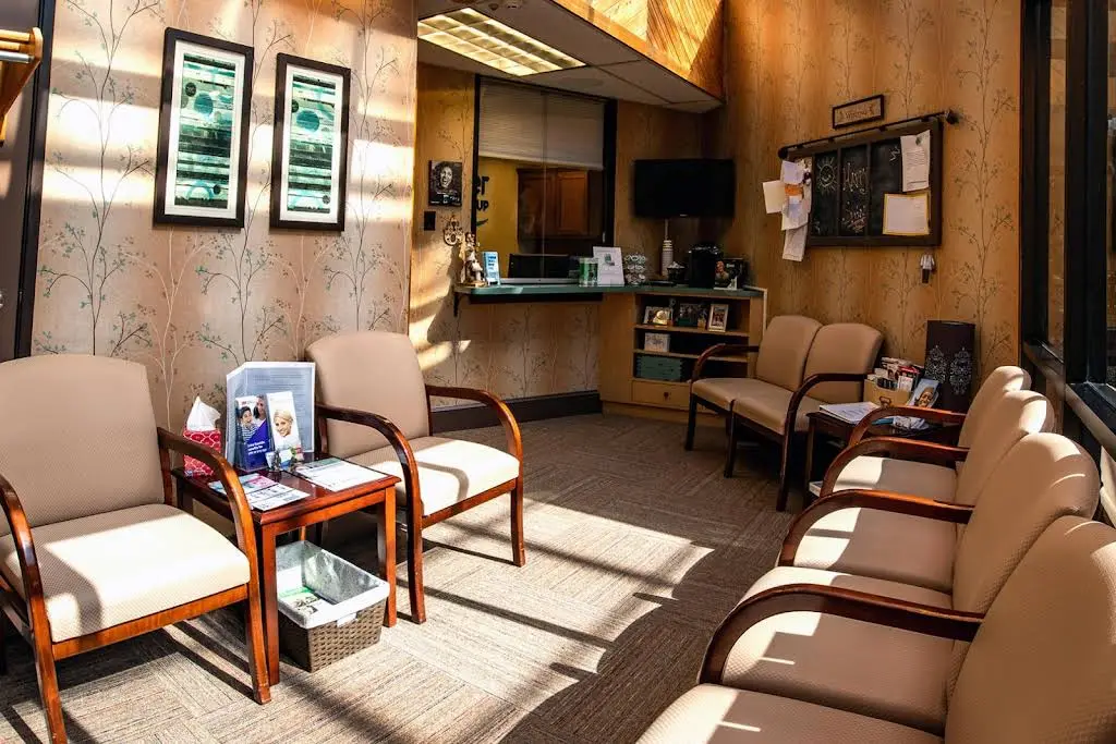 Brenner Dental Group - Professional dental clinic exterior with modern facilities