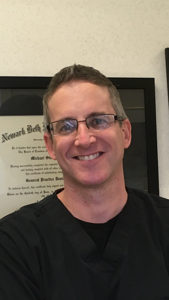 Michael S. Siegel, DDS, PC - Professional dental clinic exterior with modern facilities