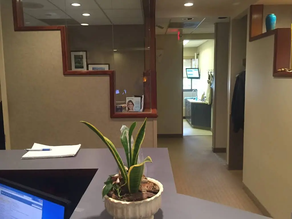Diamond Spring Dental Associates