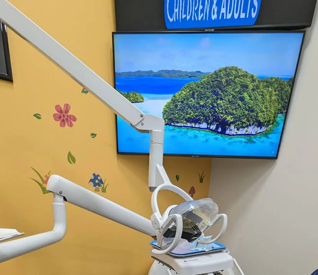 Academy Dental of Hamilton