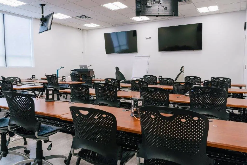 Metropolitan Center for Complete Dentistry