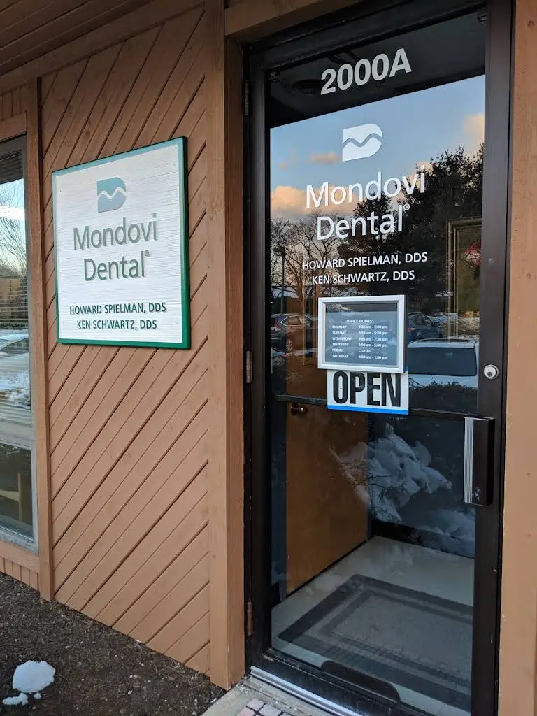 Mondovi Dental