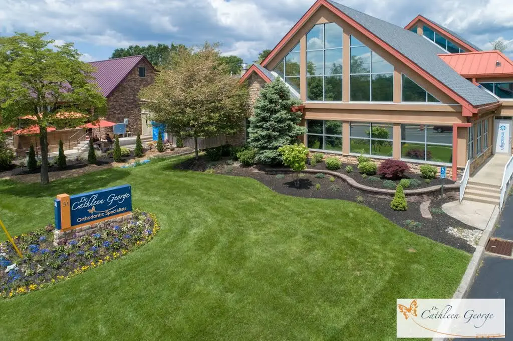 CG Orthodontics - Professional dental clinic exterior with modern facilities