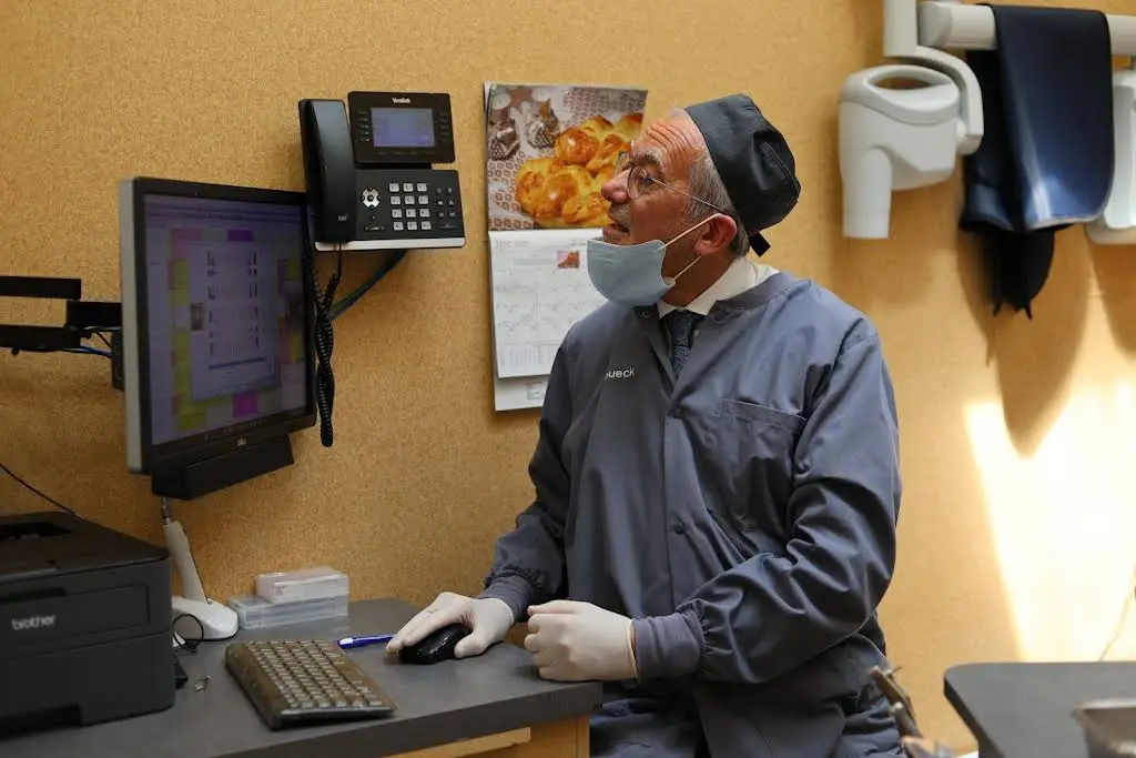 Doueck Dental and Restorative Dentistry