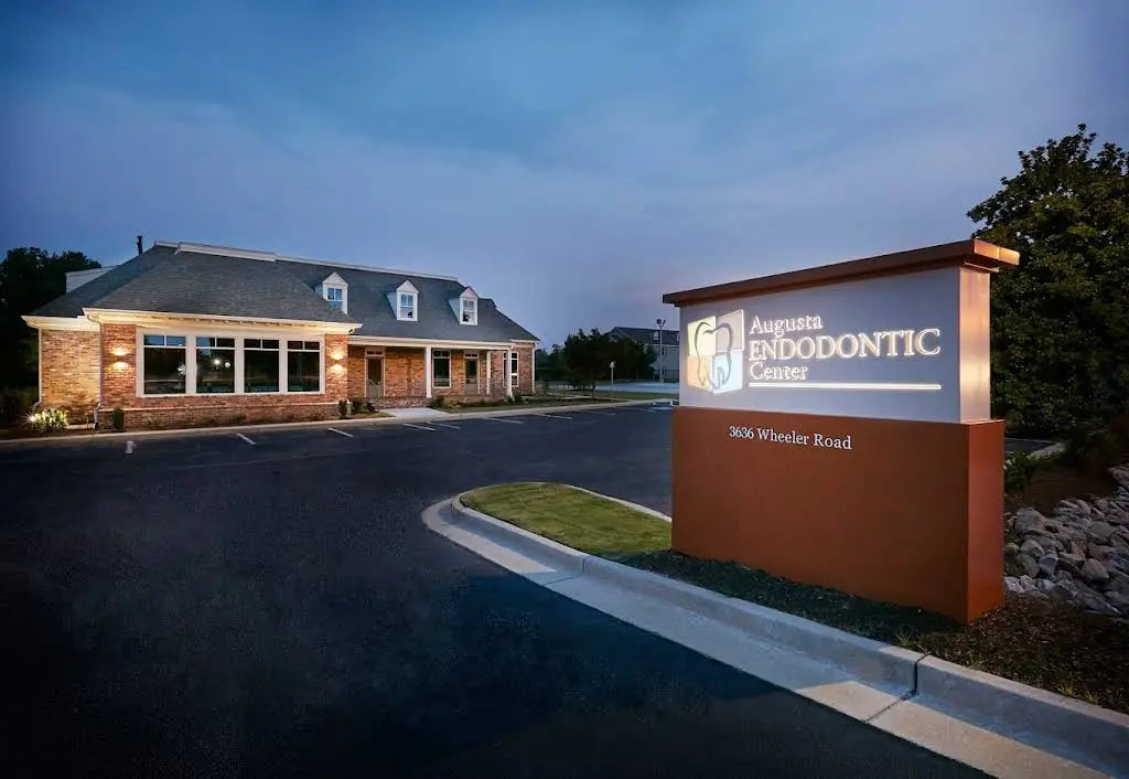 Augusta Endodontic Center - Professional dental clinic exterior with modern facilities