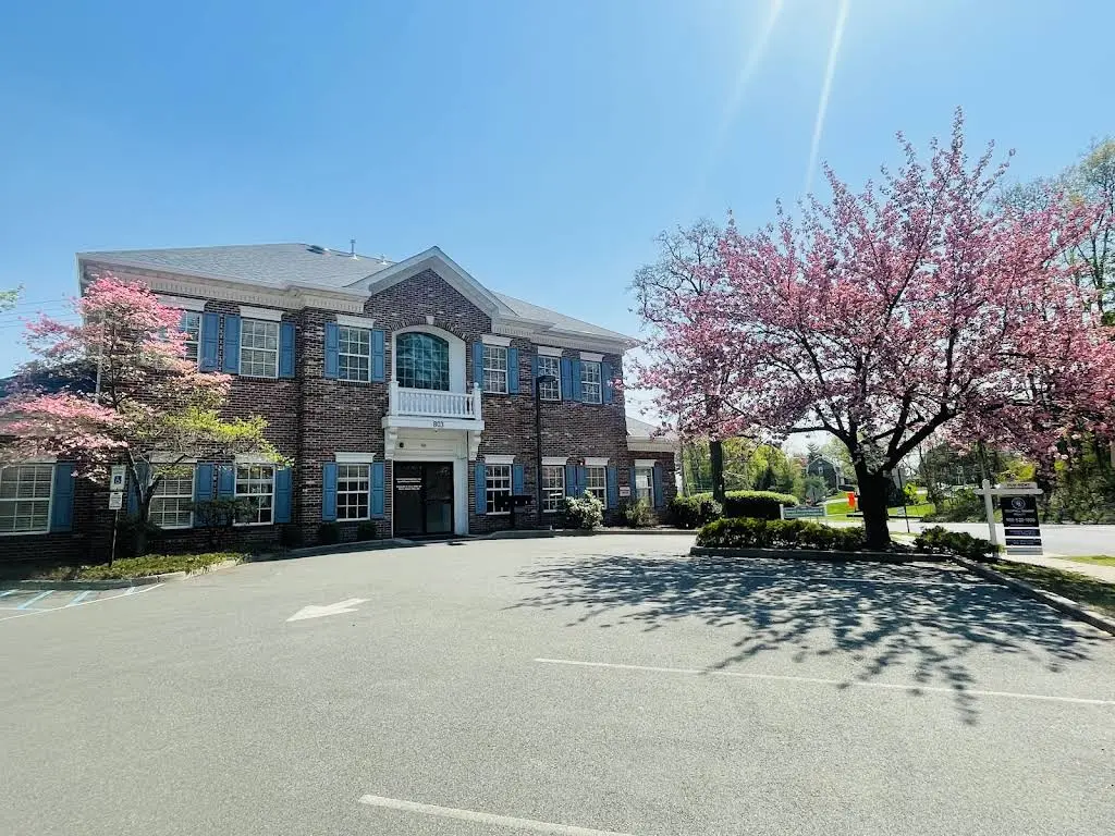 Summit Prosthodontics and Maxillofacial Prosthetics - Professional dental clinic exterior with modern facilities