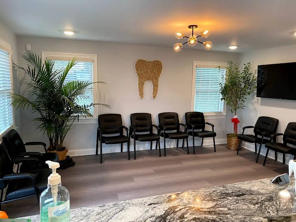 Anthony Castellano, D.M.D. Family Dentistry - Professional dental clinic exterior with modern facilities