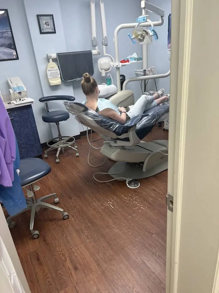 AmeriSmile Dental PC - Professional dental clinic exterior with modern facilities