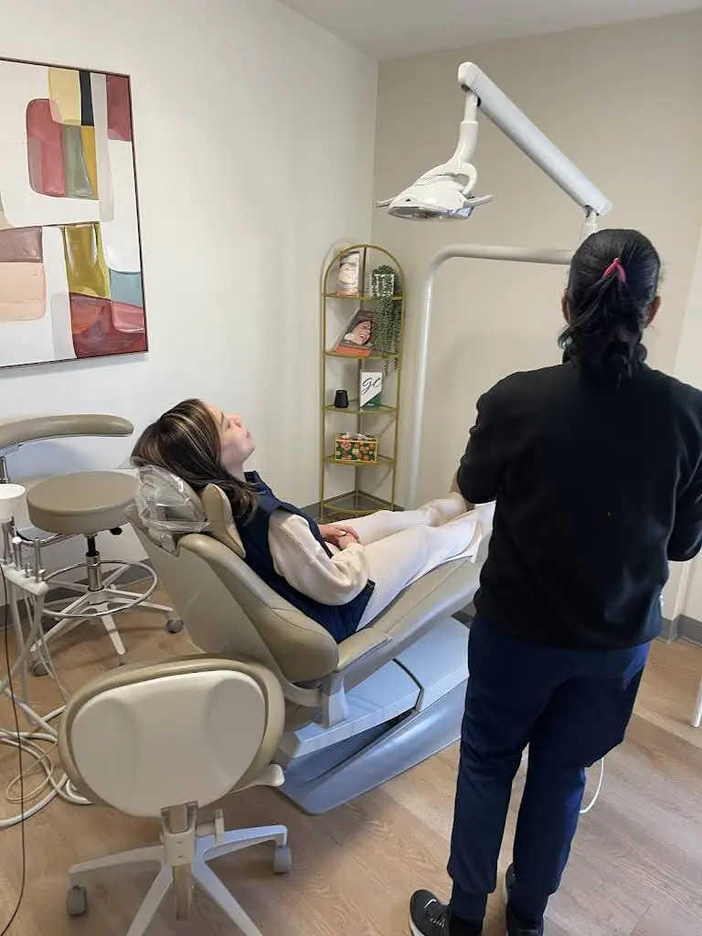 Almore Dental Studio