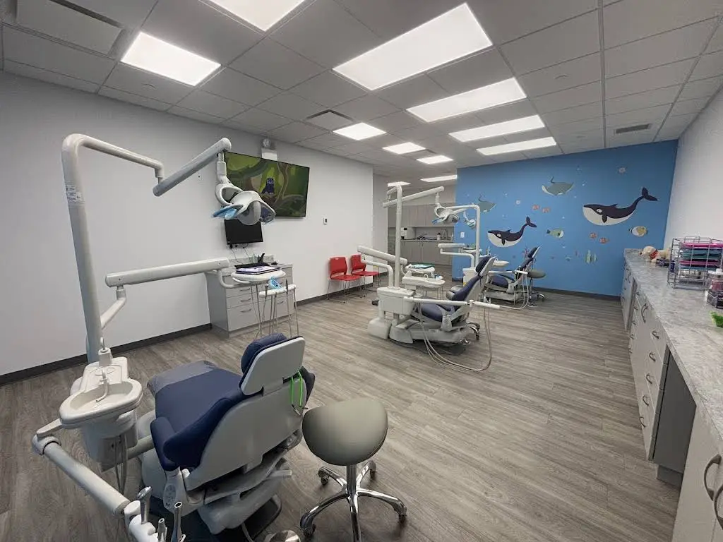 Little Smiles of Brooklyn - Professional dental clinic exterior with modern facilities