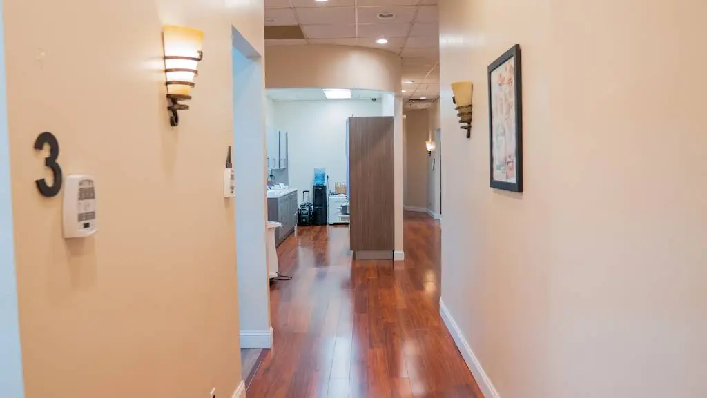 b Dental Spa at Totowa