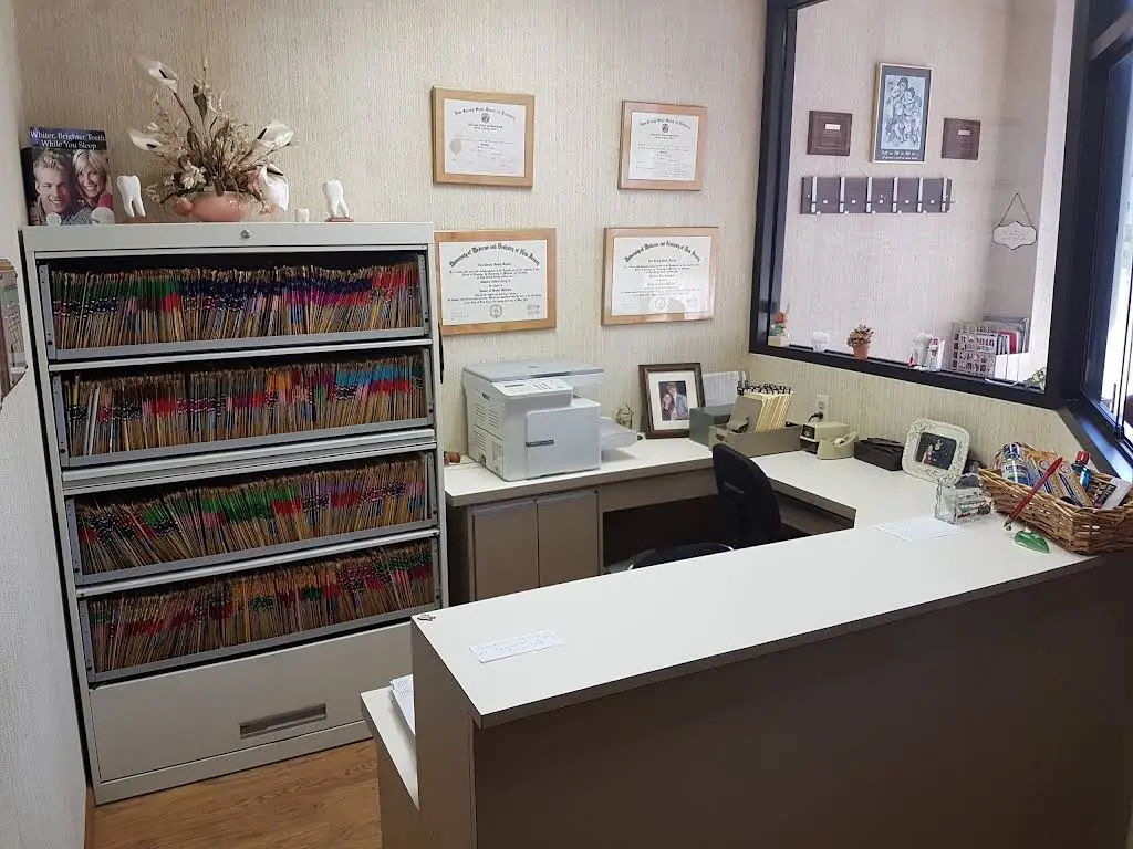 Ramsden & Nary | Family and Cosmetic Dentistry - Professional dental clinic exterior with modern facilities