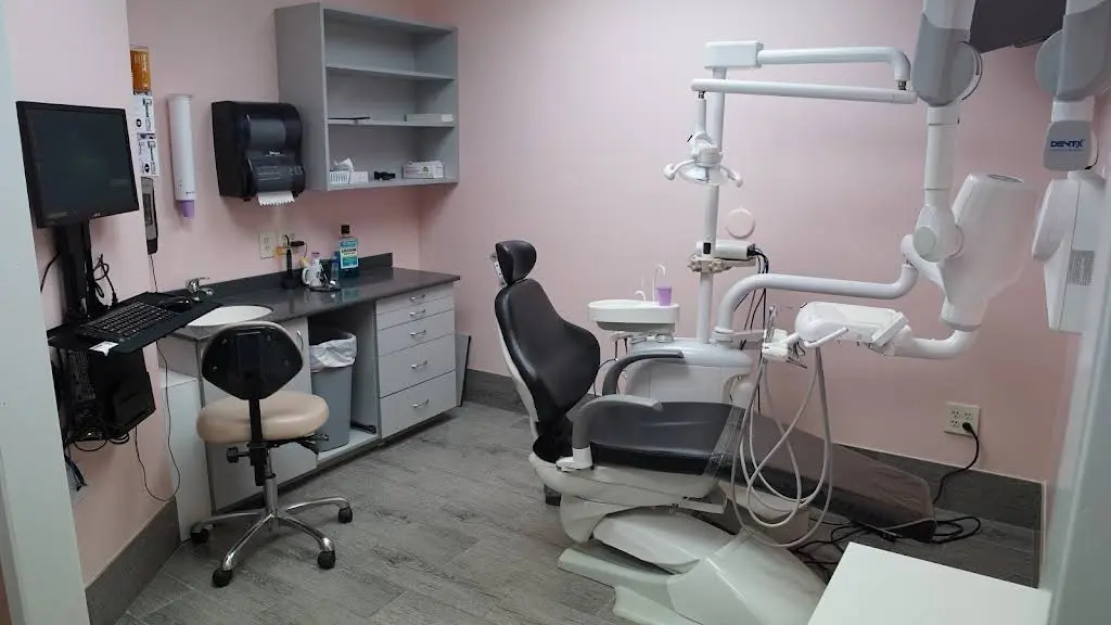 Garden State Smiles of Matawan - Professional dental clinic exterior with modern facilities