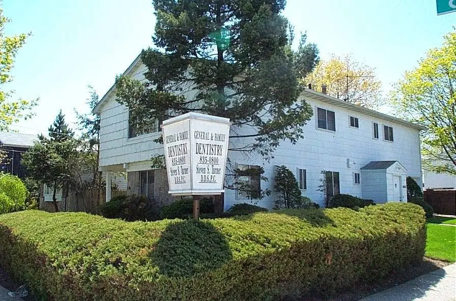 Steven S. Turner DDSPC - Professional dental clinic exterior with modern facilities
