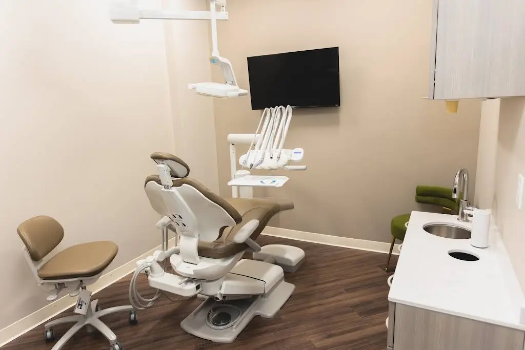 Paragon Dental - Dr. Danielle Indelicato