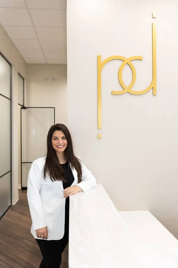 Paragon Dental - Dr. Danielle Indelicato
