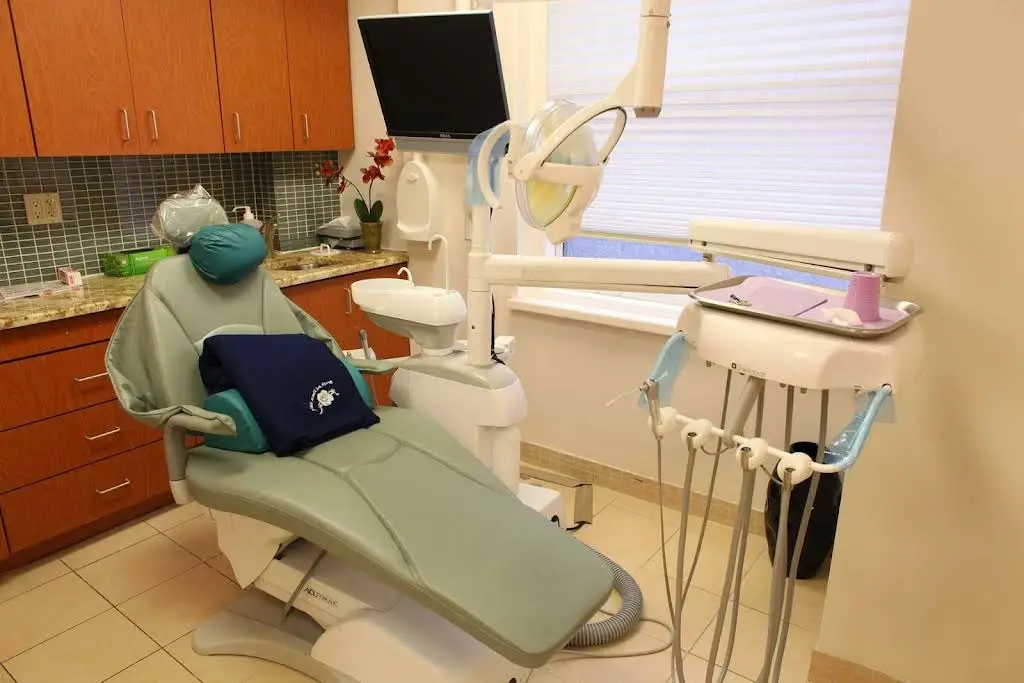 Cosmopolitan Dental